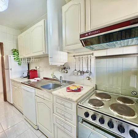 Golf 2 With Pool By Homing Apartment Vilamoura