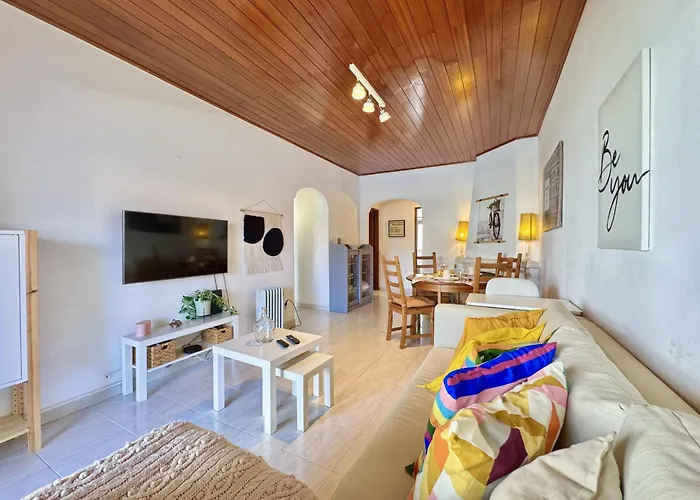 Golf 2 With Pool By Homing Apartament